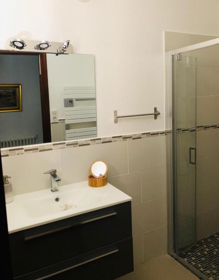 B&B Oasis Des Lavandes - Chambre Coqueliot Villeneuve-lès-Avignon Kültér fotó