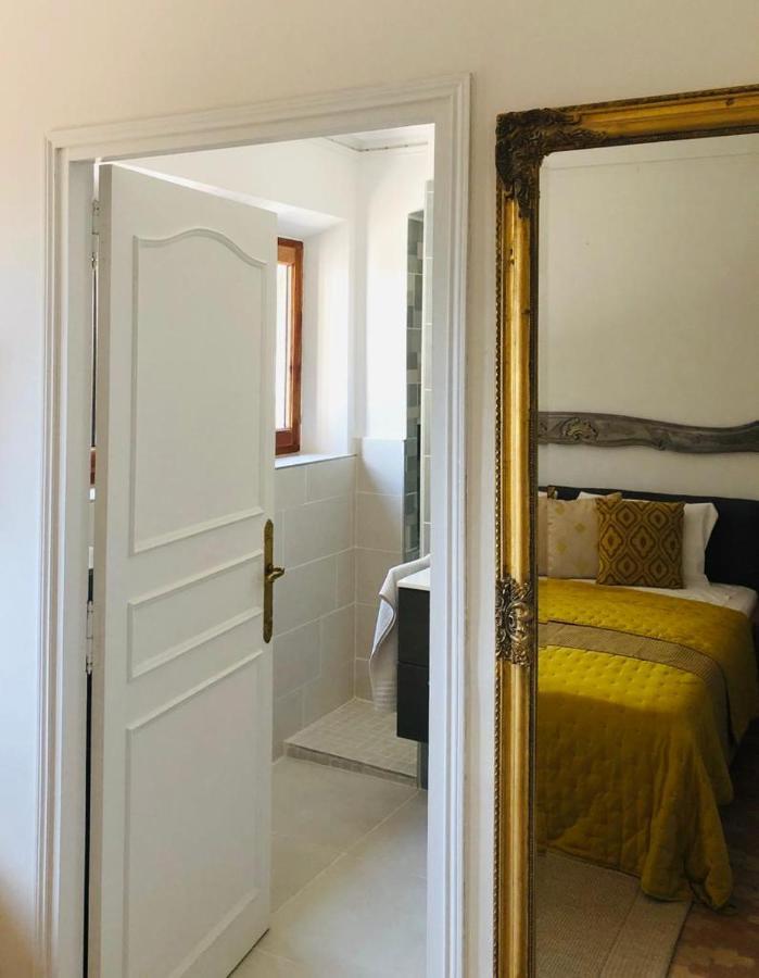 B&B Oasis Des Lavandes - Chambre Coqueliot Villeneuve-lès-Avignon Kültér fotó